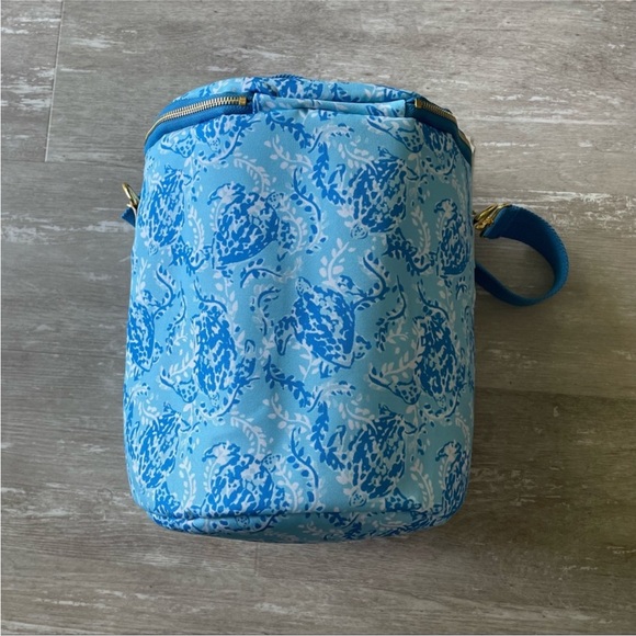Lilly Pulitzer Beach Cooler - Turtley Awesome - Picture 7 of 10